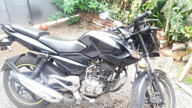 Moto pulsar 135 ls