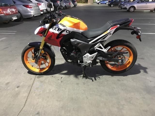 Honda CB190R Repsol Edition