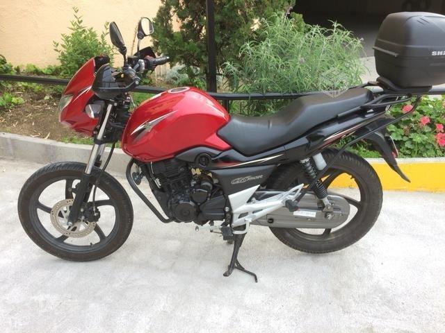 Suzuki GS 150R