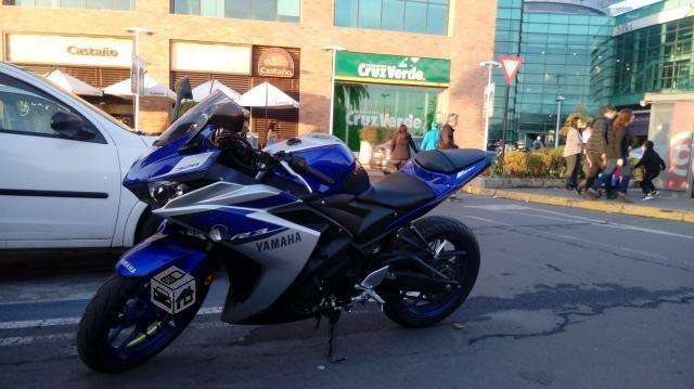 Yamaha R3