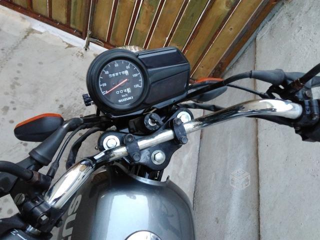 Moto Suzuki gd110