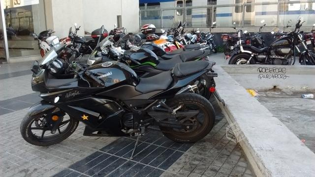 Kawasaki ninja 250r 2011