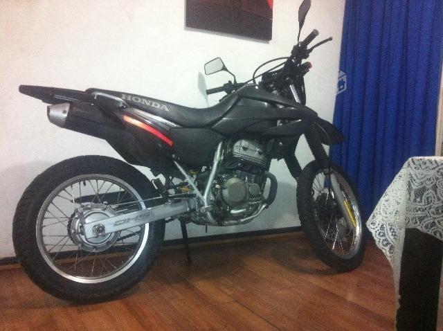 Moto honda 250cc modelo xr tornado 2012