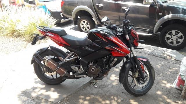 Moto pulsar ns