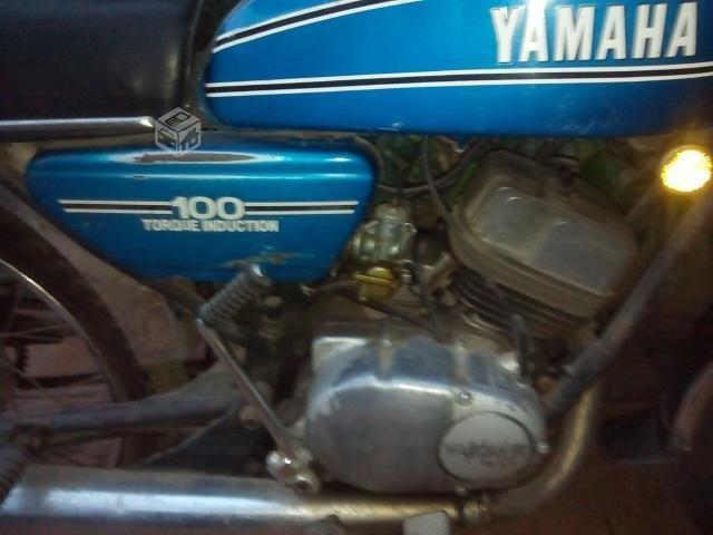 Yamaha 100 (precio conversable)