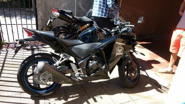 cbr250r moto