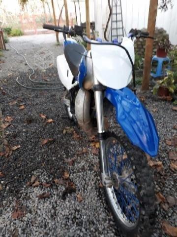 moto suzuki