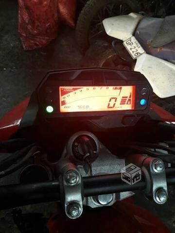 Moto fz al dia