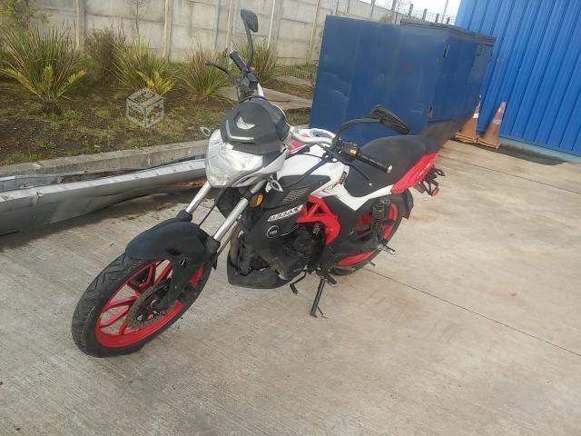 Um xtreet 180r 2016