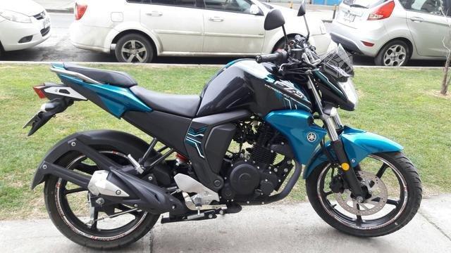 yamaha fzs en excelente estado por no usar