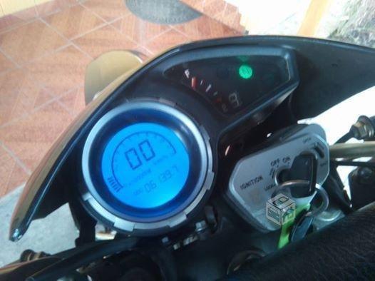 Moto en duro motorrad año 2015