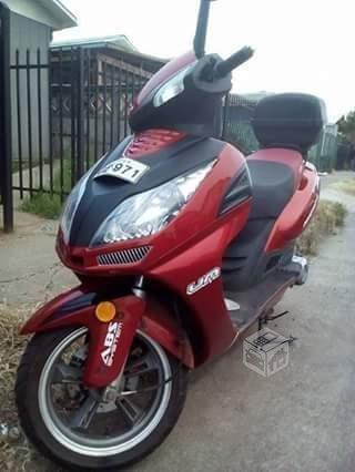 Moto UM 150cc 2014