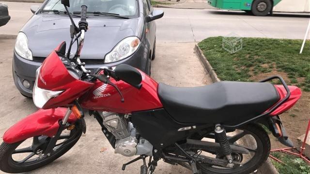 Honda cb1 único dueño