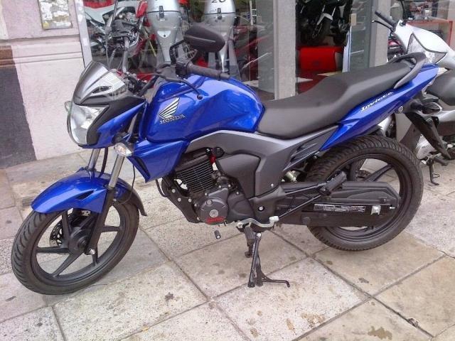 Se permuta honda invicta cb150