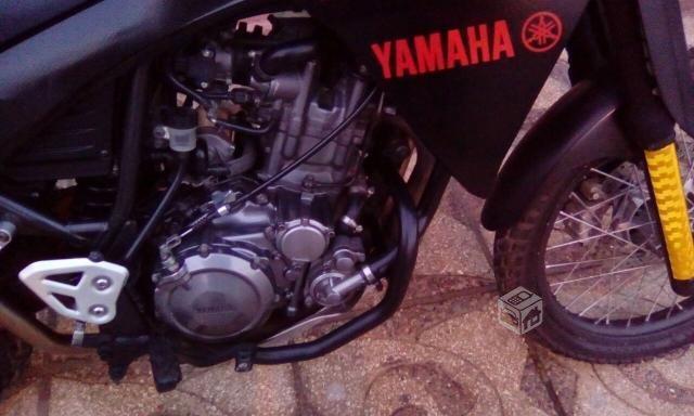 Moto Yamaha XT660R Impecable