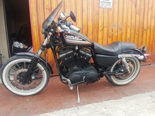 Harley sportster xl883r