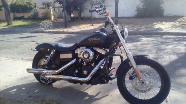 Harley davidson dyna