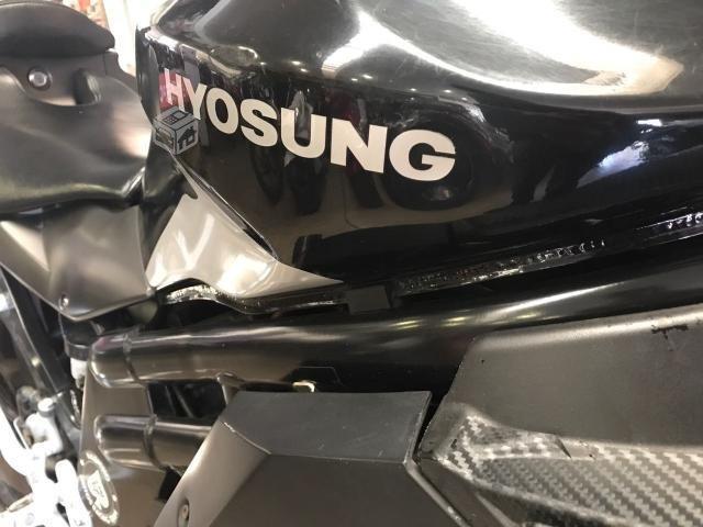 Moto hyosung gt650r