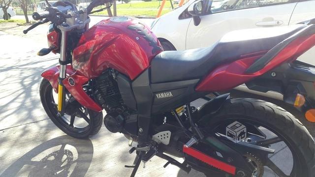 Moto yamaha fz 16 exelente