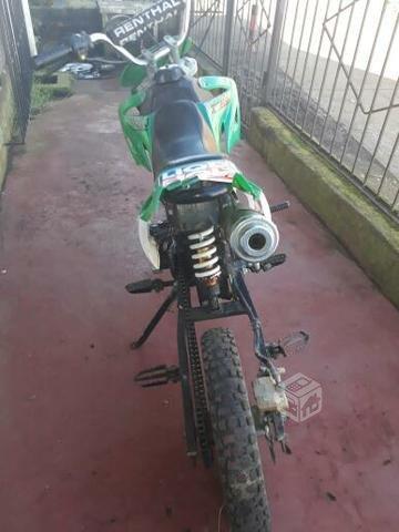 Moto pin bike