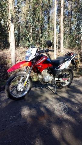 moto Honda XR 150L