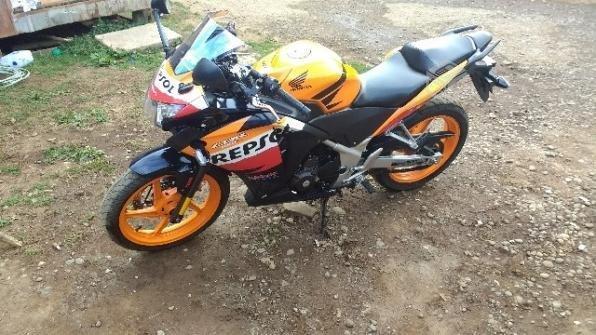 Honda cbr 250r