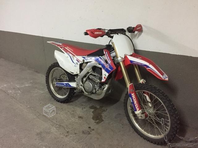 Crf 250 r 2015