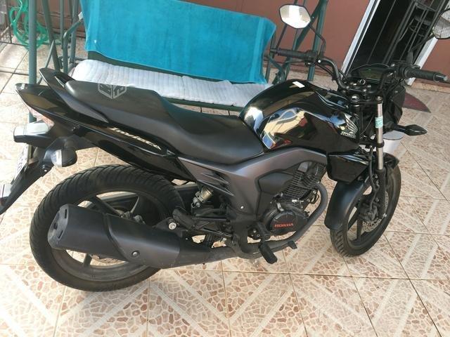 Honda Invicta 2015 CB150