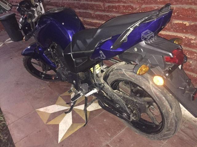 Yamaha FZ 16