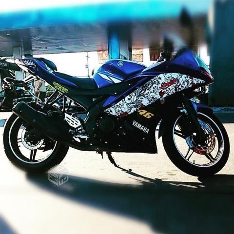 Yamaha r 15