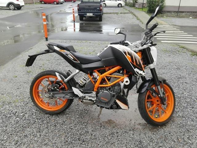 Ktm duke 390 2015