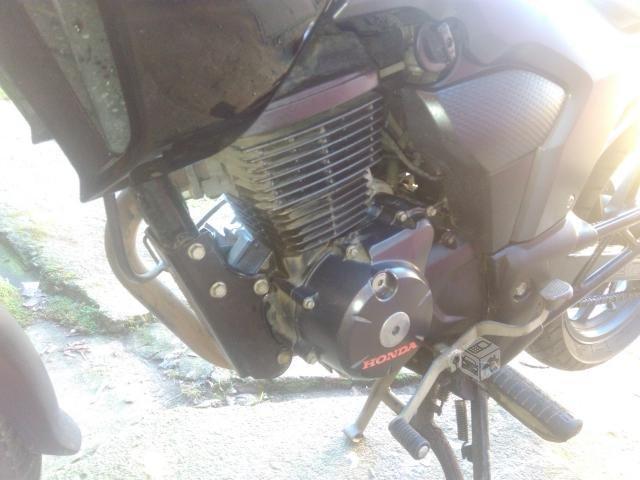 Moto Honda cb 150 cc