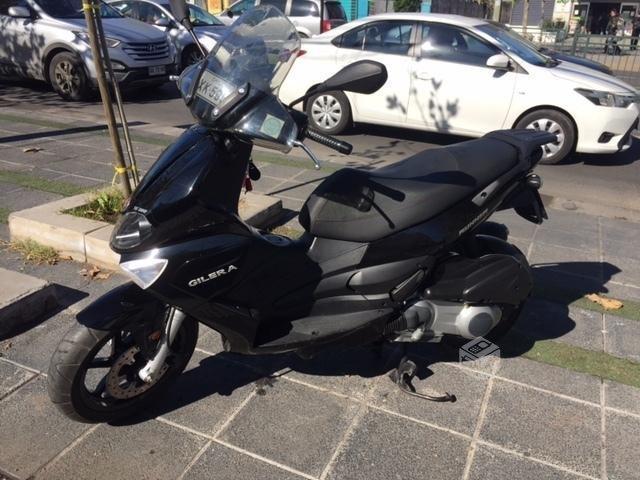 Gilera Runner 200 2011 solo 14 mil kms