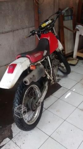 Honda xlr250