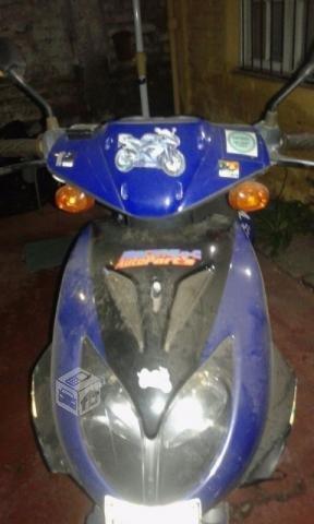 Moto scooter año 2007