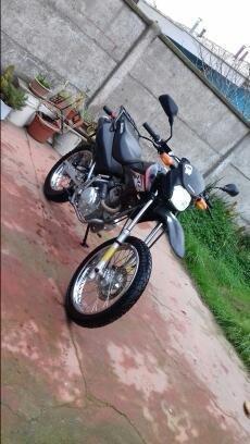 Honda xr 125l como nueva