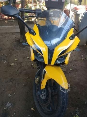 Bajaj pulsar 200rs