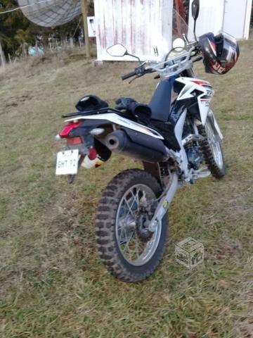 Moto loncin sx 250