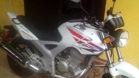 Moto Honda CBX 250 twister