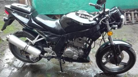 Moto shineray 250cc