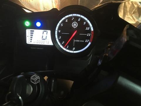 Moto Yamaha R 15(casi nueva)