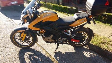 Pulsar 200 NS, 2013, Impecable