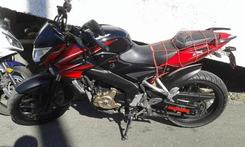 moto bajai ns 200 año 2015 por auto