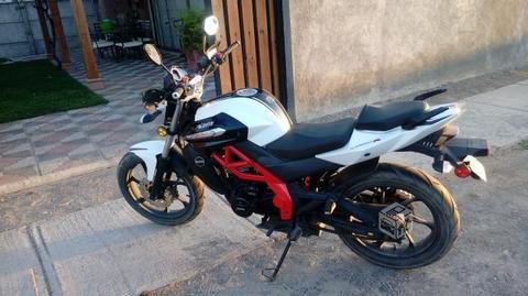 Um xtreed 230 r