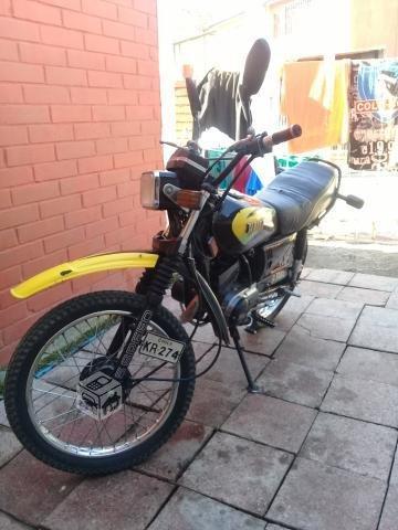 Moto YT115