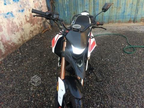 Motorrad tekken 250