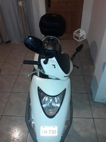 Moto Honda élite