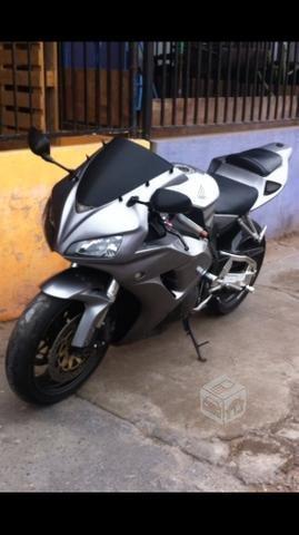 Honda cbr 1000