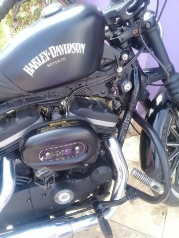 Harley Davidson Iron XL883N 2013