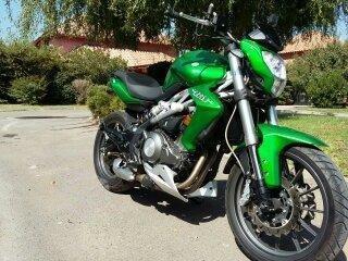 Benelli TNT 300